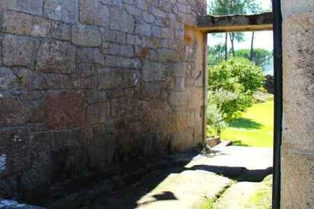 Casa da Adega, Santa Comba Garden Cottage - Photo 10