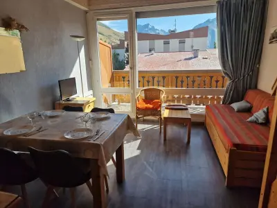 Appartement à Les Deux Alpes, Charmant duplex 6 pers. au pied des pistes avec balcon et parking - L975910