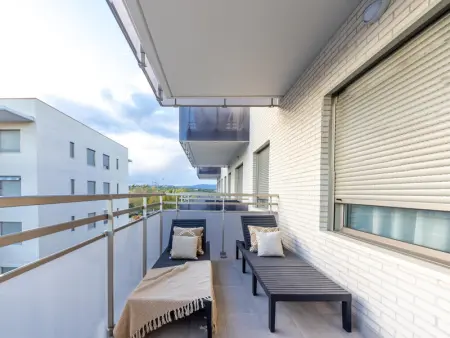 Superbe Appartement Central à La Pineda avec Piscine, Jardin et Proche Plage - Photo 2