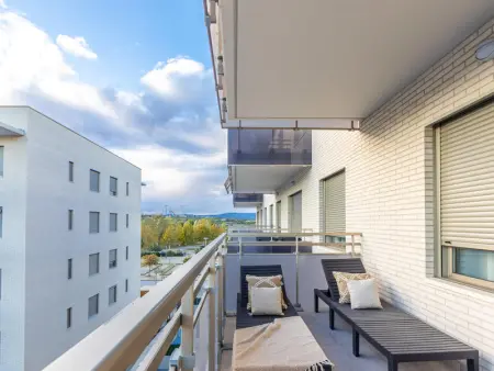 Superbe Appartement Central à La Pineda avec Piscine, Jardin et Proche Plage - Photo 3