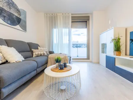 Superbe Appartement Central à La Pineda avec Piscine, Jardin et Proche Plage - Photo 17