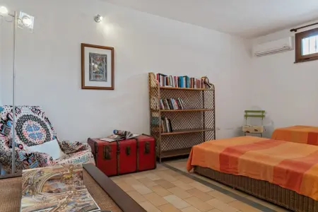 Casa Santa Giusta, Séjour relaxant à Bosa avec véranda - Photo 16