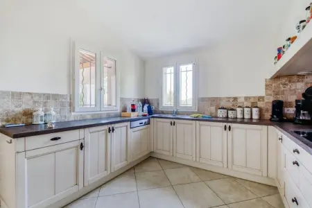 Villa Porthos, Villa à Le Muy avec piscine et forêt - Photo 3