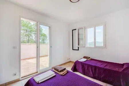 Villa Porthos, Villa à Le Muy avec piscine et forêt - Photo 18