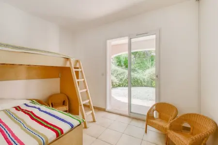 Villa Porthos, Villa à Le Muy avec piscine et forêt - Photo 23