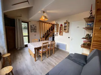 Appartement à Arêches Beaufort, Duplex rénové pour 6 pers avec loggia, proche pistes - L977012