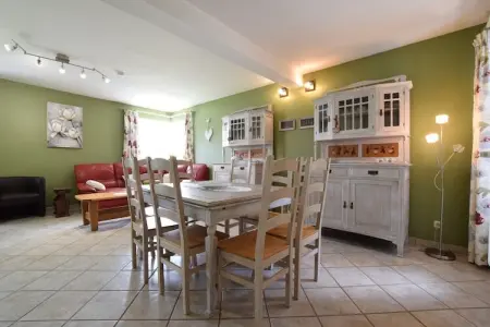 Le Sart, Villa avec maison d'hôtes et sauna - Photo 1