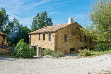 Villa Carina, Manoir à Serra San Quirico près des grottes Frasassi - Photo 1