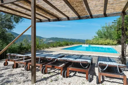 Villa Carina, Manoir à Serra San Quirico près des grottes Frasassi - Photo 3