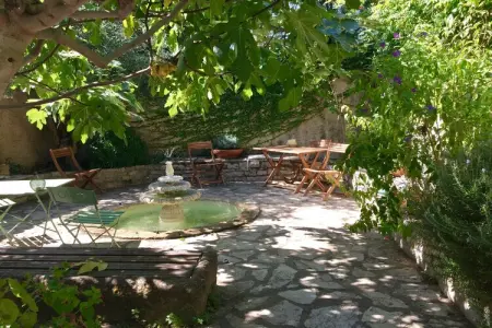 Au coeur du Languedoc, Ancien chai avec terrasse et jardin - Photo 28