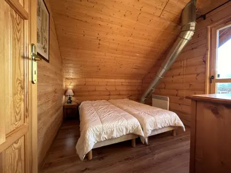 Superbe chalet pour 8 pers. près pistes et commerces, cheminée, terrasse, piscine, navette, ménage inclus - Photo 8