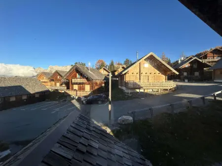 Superbe chalet pour 8 pers. près pistes et commerces, cheminée, terrasse, piscine, navette, ménage inclus - Photo 28