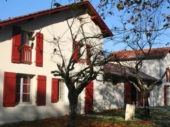 Gite à Orx,Gîte Confortable à Orx - 4 Chambres, Jardin, Wifi, Cheminée FR-1-360-137 N°977780