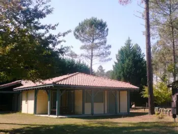 Gite à Brocas,Chalet confortable au cœur des Landes avec activités familiales, équipements complets et nature paisible FR-1-360-287 N°977802