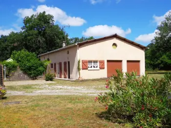 Gite à Gourbera,Gîte Fonctionnel avec Jardin Privatif, Terrasses, Climatisation et Proche Plages et Pyrénées FR-1-360-331 N°977818