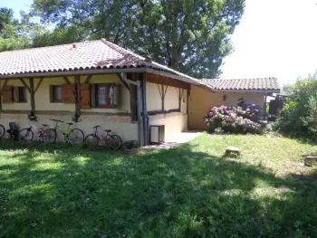 Gite à Benquet,Charmante Bergerie Landaise avec Piscine et Confort Moderne à 10 min du Centre-Ville FR-1-360-433 N°977839