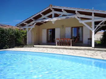 Gite à Bénesse Maremne,Maison avec Piscine Privée, Sauna, Jacuzzi et Vélos à 10 min de Capbreton FR-1-360-44 N°977841