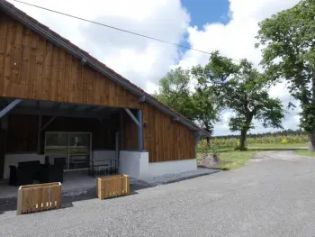 Gite à Herm,Maison landaise rénovée avec 2 chambres, terrasse couverte et équipements modernes à Herm FR-1-360-741 N°977898