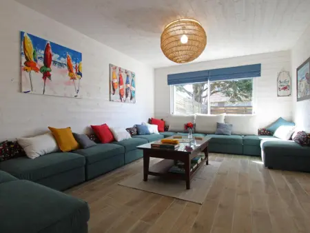 Maison spacieuse avec piscine à Jullouville, Gite 15 personnes à Jullouville - Photo 3