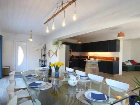 Maison spacieuse avec piscine à Jullouville, Gite 15 personnes à Jullouville - Photo 10