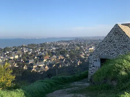 Maison spacieuse avec piscine à Jullouville, Gite 15 personnes à Jullouville - Photo 31
