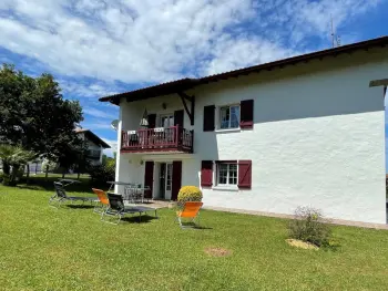 Appartement à Itxassou,Charmant gîte à Itxassou avec terrasse privative, proche des thermes, idéal pour randonnées FR-1-384-901 N°978004