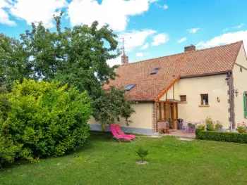 Agriturismo a Maizières la Grande Paroisse,Charmante maison avec jardin, terrasse et cheminée, proche de Troyes et Eurodisney, idéal familles. FR-1-543-26 N°978017