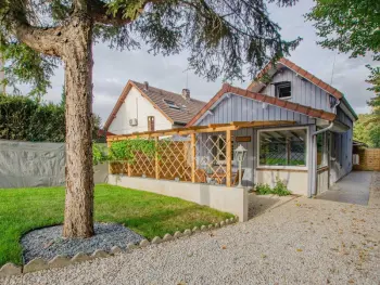 Casa rural en Saint Julien les Villas,Charmant gîte avec terrasse, proche centre Troyes, animaux acceptés, équipements complets. FR-1-543-294 N°978027