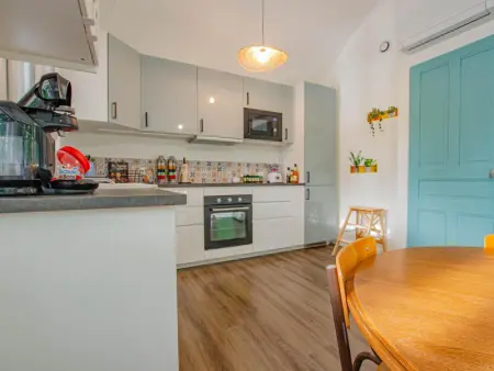 Charmant gîte avec terrasse, proche centre Troyes, animaux acceptés, équipements complets. - Photo 4