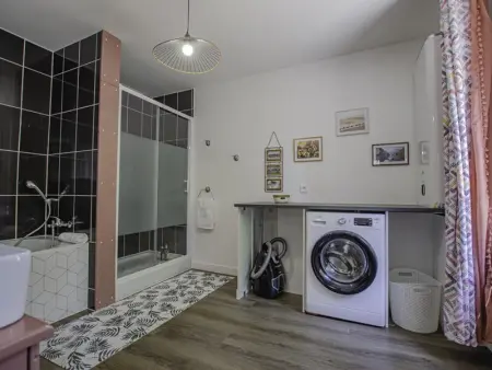 Charmant gîte avec terrasse, proche centre Troyes, animaux acceptés, équipements complets. - Photo 9