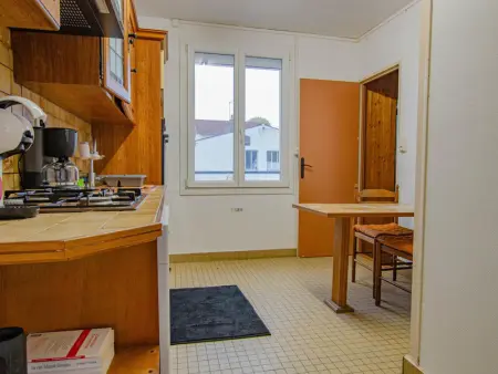 Maison mitoyenne des années 50 avec jardin et animaux admis proche de Troyes - Photo 7