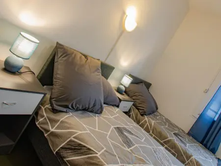 Maison mitoyenne des années 50 avec jardin et animaux admis proche de Troyes - Photo 11