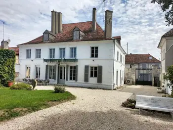 Aube, Agriturismo a Brienne le Château, Magnifique demeure avec parc, piscine chauffée et équipements modernes à Brienne-le-Château FR-1-543-301 N°978033