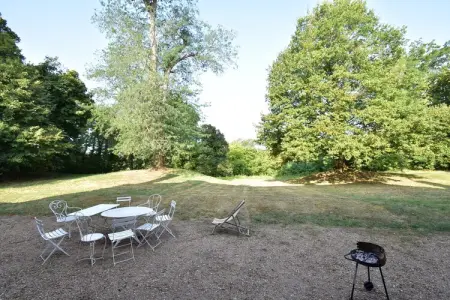 Château des Lambeys, Maison en Bourgogne avec Piscine Privée - Photo 33