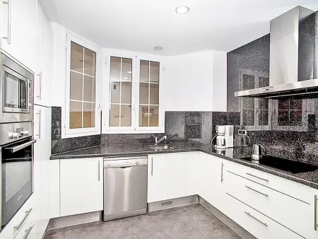 Eixample Esquerre Gran Via Balmes, Appartement 5 personnes à Barcelone - Photo 2