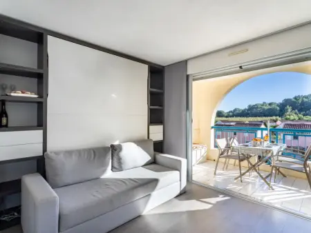 Le Domaine d'Azur, Appartement 4 personnes à Le Lavandou - Photo 3