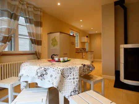 Maison en pierre rénovée, 3 chambres, jardin clos, équipée, calme et proche étang à Senonches - Photo 4