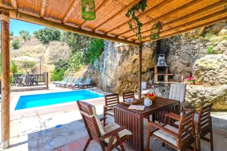 El Tajil, Ferme au bord de la rivière à Algarinejo - Photo 5