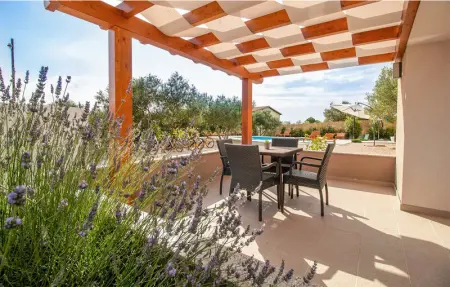 Location Appartement 2 personnes à Bibinje - Photo 1