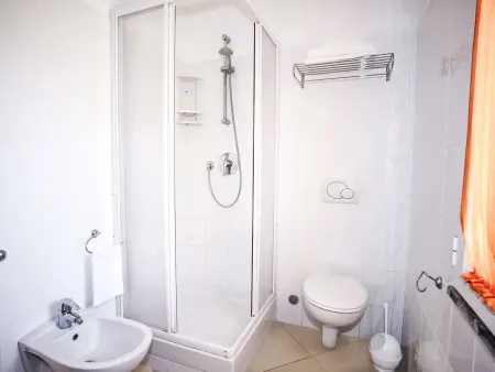 De Luxe Plus, Maison 5 personnes à Castiglione della Pescaia - Photo 10