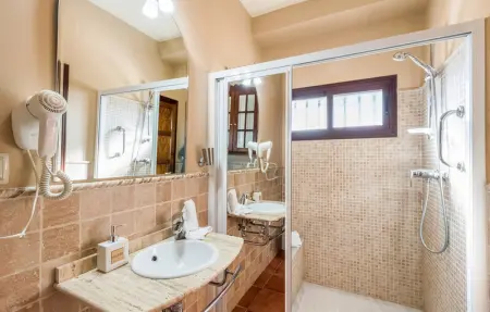 Location Maison 12 personnes à Moron de la Frontera - Photo 30