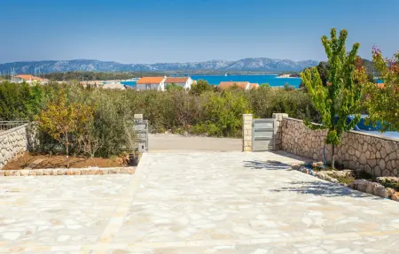 Villa Roza Murter, Maison 8 personnes à Murter - Photo 14