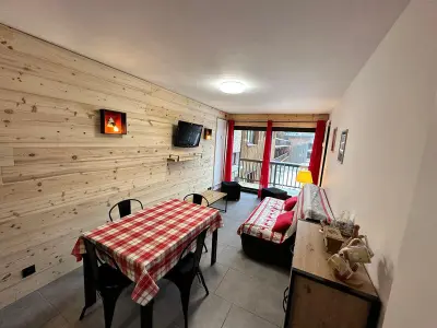 Appartement à Villard de Lans, Charmant 2 pièces rénové avec balcon Sud/Ouest, proche centre de Villard de Lans et station - L979222