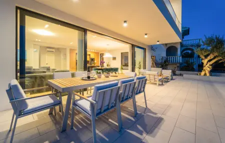 Location Maison 8 personnes à Posedarje - Photo 15