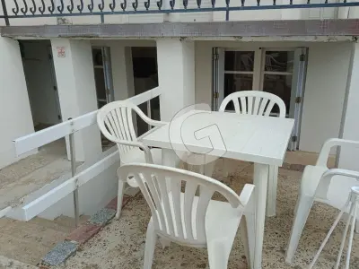 Appartement à La Tranche sur Mer, Appartement cosy en demi-sous-sol à 300m de la plage - Idéal pour 2/3 personnes - L979884