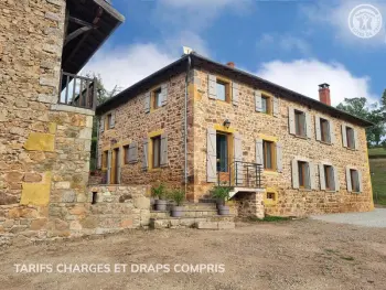 Gite à Belmont de la Loire,Gîte de charme avec terrasse, animaux acceptés, confort moderne FR-1-496-305 N°979886