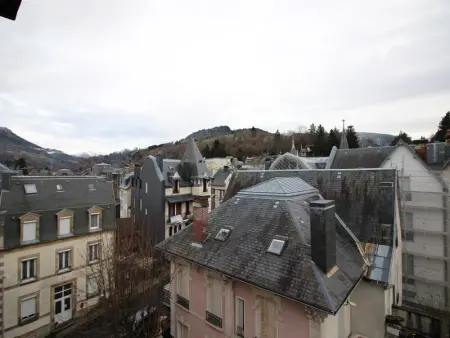 Confortable T3 avec Wi-Fi à 200m des thermes - 5 couchages max - Photo 4