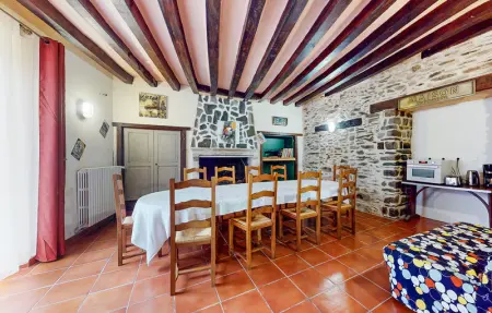 Location Maison 10 personnes à Parennes - Photo 2