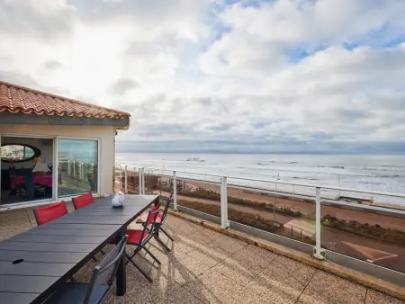 Appartement à Saint Hilaire de Riez, Superbe duplex avec terrasse face océan, 4 chambres, wifi gratuit - L980070