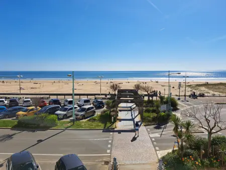 Appartement à Saint Jean de Monts, Bel appart 2 chambres, plage à pied, 5 pers, wifi - L980071